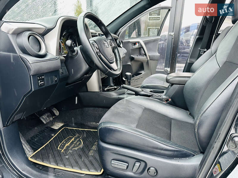 Внедорожник / Кроссовер Toyota RAV4 2017 в Харькове фото 14 Внедорожник / Кроссовер Toyota RAV4 2017 в Харькове