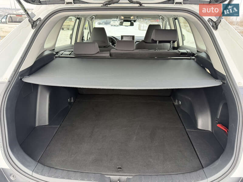 Внедорожник / Кроссовер Toyota RAV4 2022 в Киеве фото 16 Внедорожник / Кроссовер Toyota RAV4 2022 в Киеве