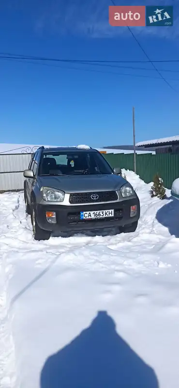 Toyota RAV4 2001