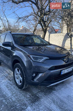 Внедорожник / Кроссовер Toyota RAV4 2015 в Днепре