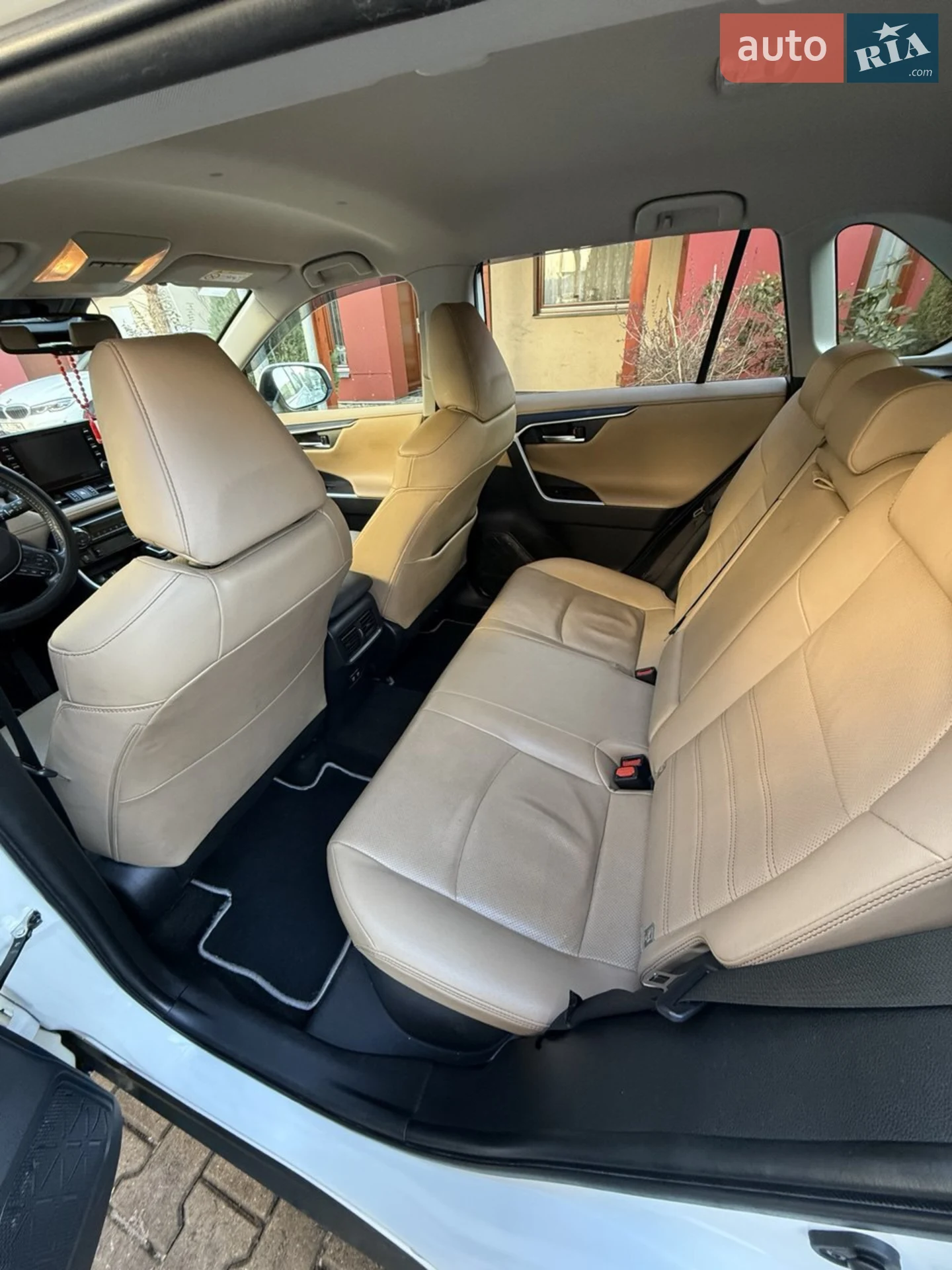 2019 Toyota RAV 4 - мініатюра 15