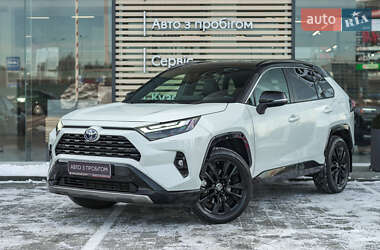Позашляховик / Кросовер Toyota RAV4 2022 в Львові