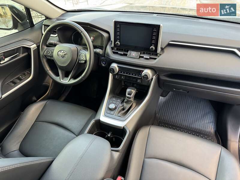 Внедорожник / Кроссовер Toyota RAV4 2022 в Киеве фото 23 Внедорожник / Кроссовер Toyota RAV4 2022 в Киеве
