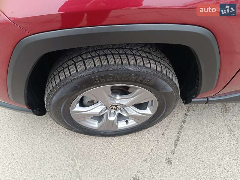 Внедорожник / Кроссовер Toyota RAV4 2022 в Одессе