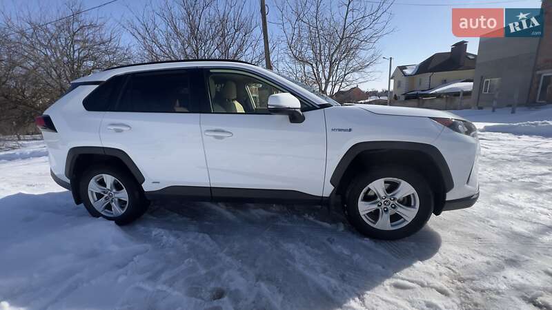 Внедорожник / Кроссовер Toyota RAV4 2019 в Чернигове фото 8 Внедорожник / Кроссовер Toyota RAV4 2019 в Чернигове