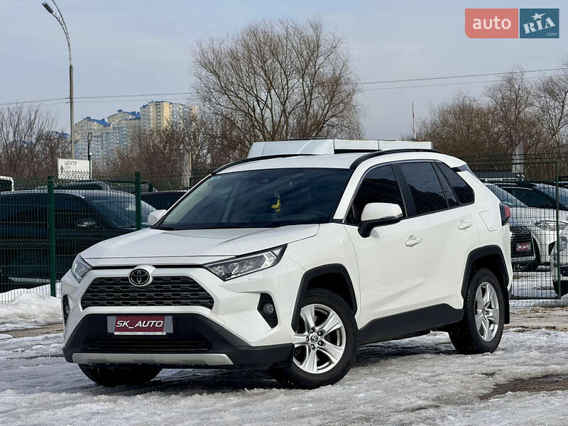 Toyota RAV4 2021