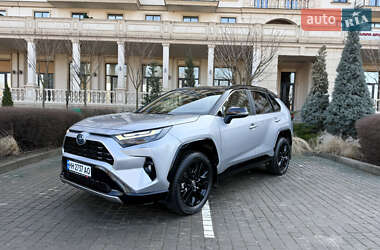 Внедорожник / Кроссовер Toyota RAV4 2023 в Одессе
