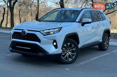 Внедорожник / Кроссовер Toyota RAV4 2023 в Киеве