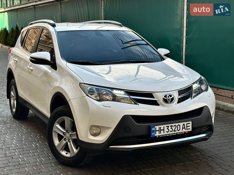 Позашляховик / Кросовер Toyota RAV4 2013 в Одесі