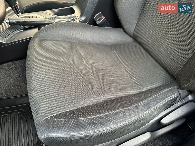 Позашляховик / Кросовер Toyota RAV4 2013 в Одесі