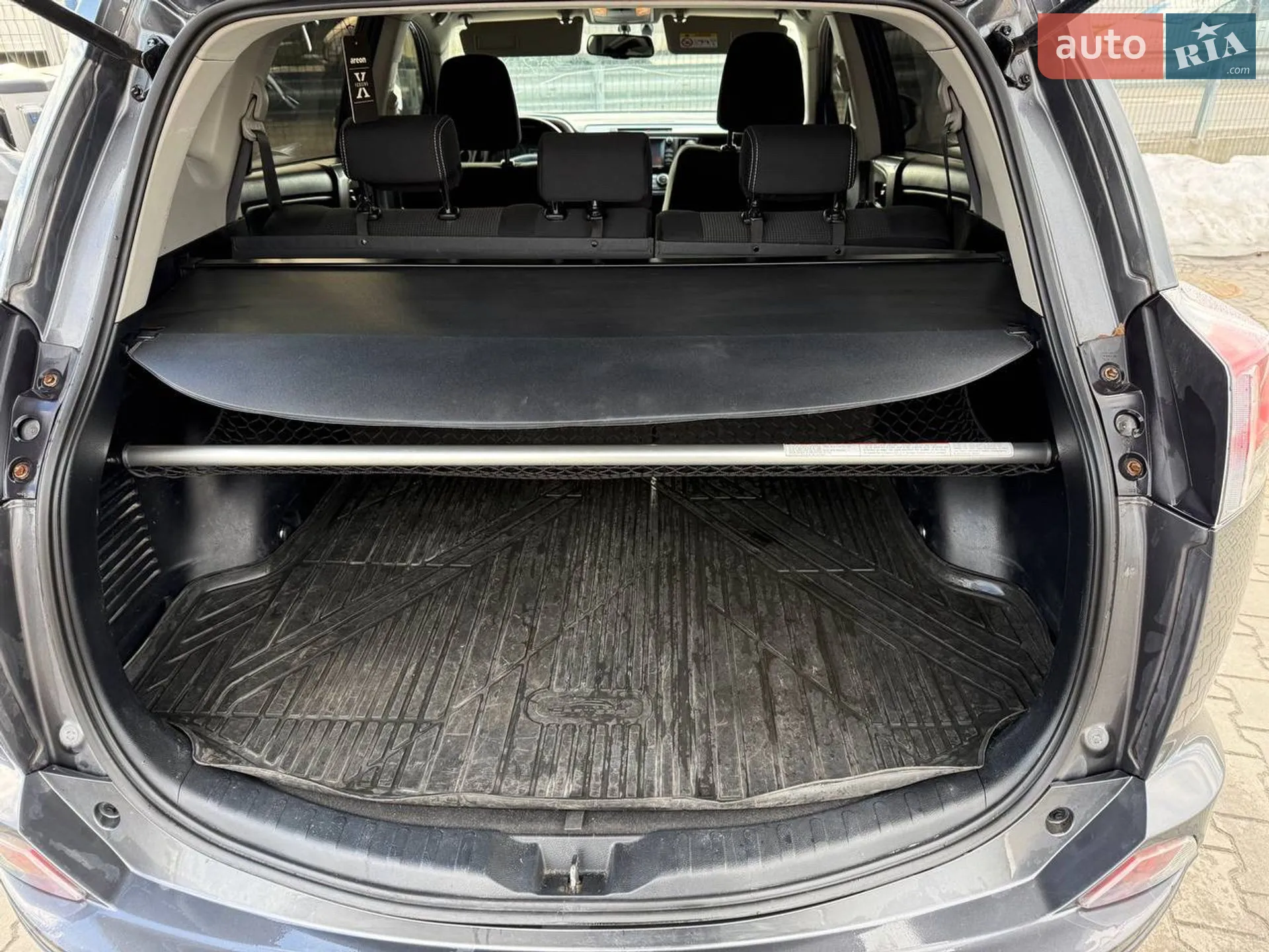 2017 Toyota RAV 4 - мініатюра 28