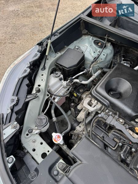 Внедорожник / Кроссовер Toyota RAV4 2020 в Львове