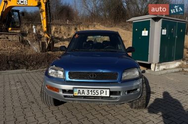 Внедорожник / Кроссовер Toyota RAV4 1996 в Брюховичах