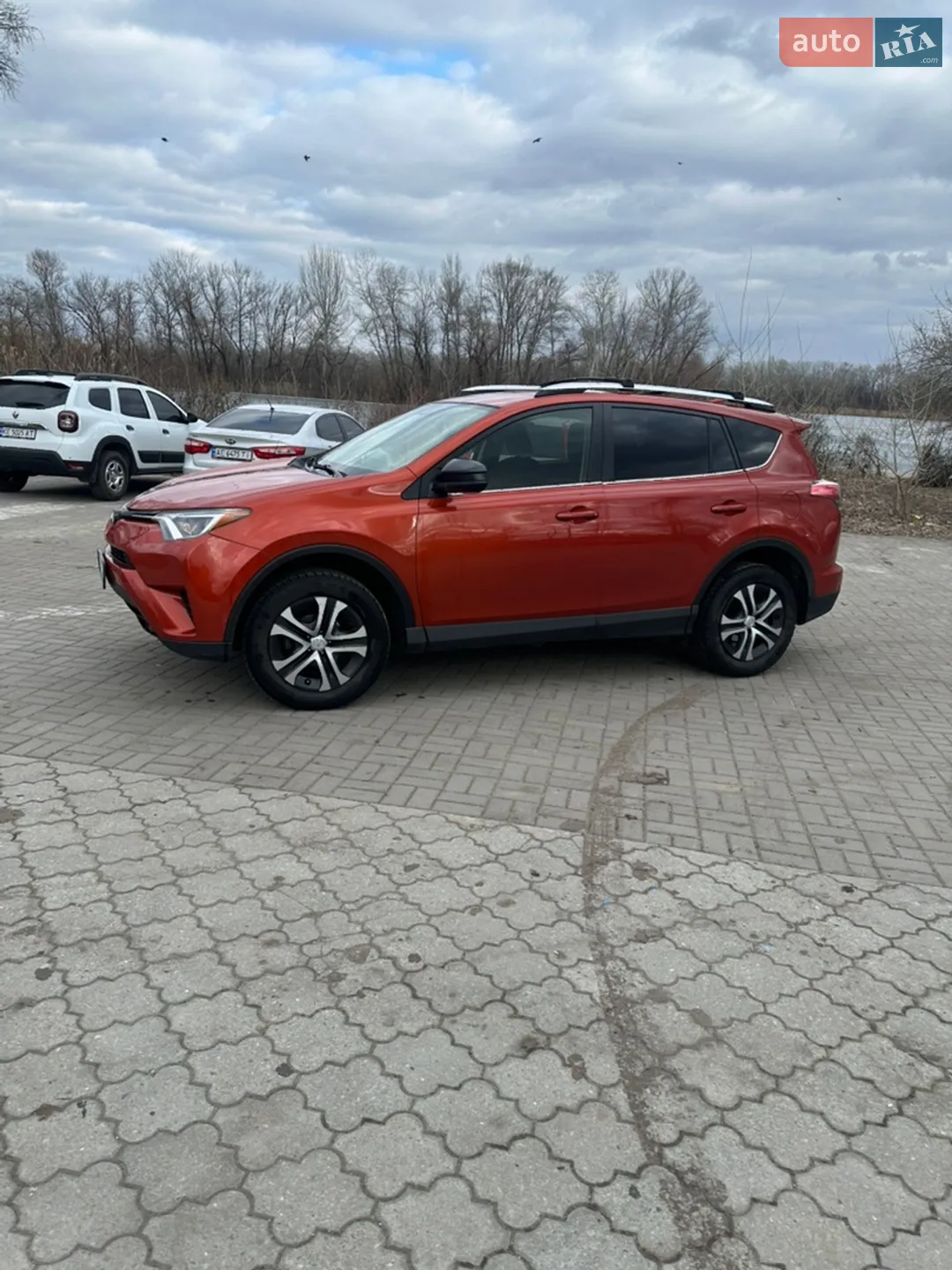 2016 Toyota RAV 4 - мініатюра 3