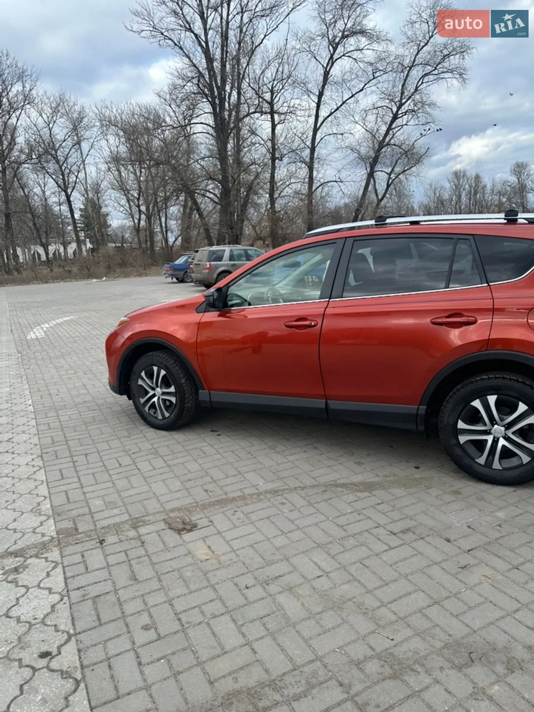2016 Toyota RAV 4 - мініатюра 4