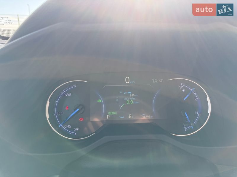 Внедорожник / Кроссовер Toyota RAV4 2019 в Львове