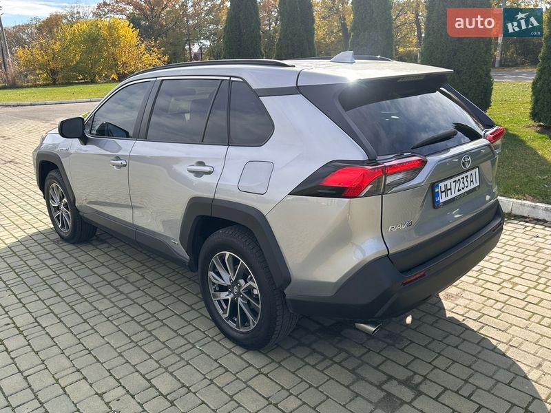 Внедорожник / Кроссовер Toyota RAV4 2020 в Одессе фото 11 Внедорожник / Кроссовер Toyota RAV4 2020 в Одессе