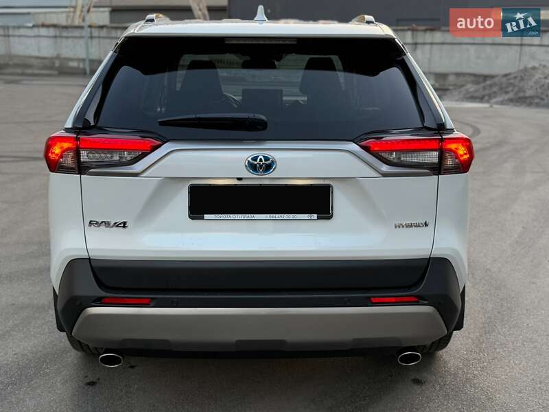 Внедорожник / Кроссовер Toyota RAV4 2023 в Киеве фото 8 Внедорожник / Кроссовер Toyota RAV4 2023 в Киеве