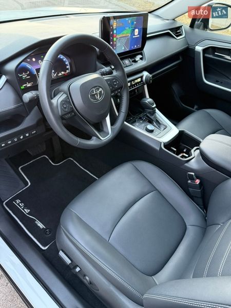 Внедорожник / Кроссовер Toyota RAV4 2023 в Киеве фото 15 Внедорожник / Кроссовер Toyota RAV4 2023 в Киеве