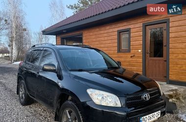 Позашляховик / Кросовер Toyota RAV4 2007 в Сарнах