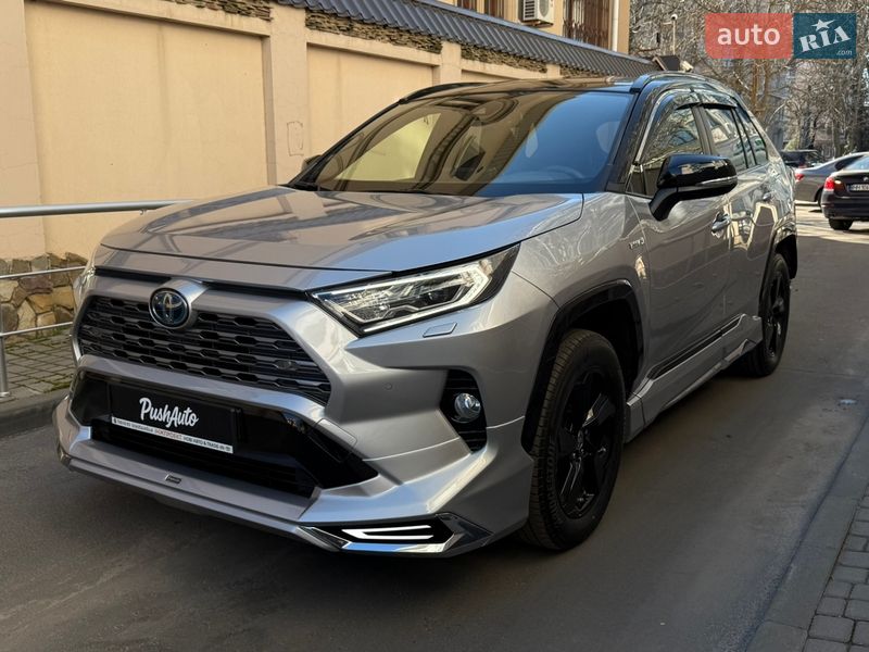 Внедорожник / Кроссовер Toyota RAV4 2021 в Одессе