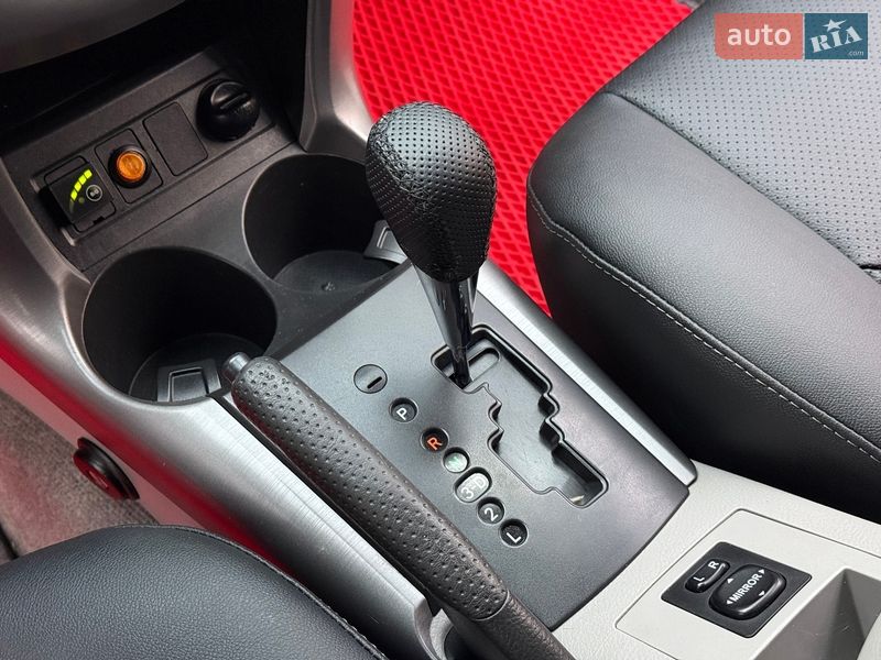 Внедорожник / Кроссовер Toyota RAV4 2007 в Киеве фото 29 Внедорожник / Кроссовер Toyota RAV4 2007 в Киеве