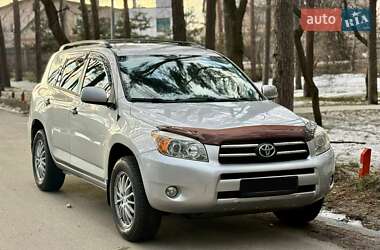 Позашляховик / Кросовер Toyota RAV4 2007 в Києві