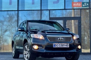 Внедорожник / Кроссовер Toyota RAV4 2011 в Тернополе