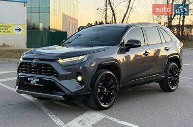 Внедорожник / Кроссовер Toyota RAV4 2023 в Киеве