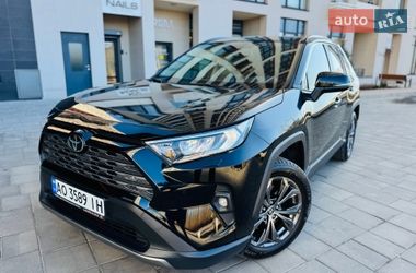 Позашляховик / Кросовер Toyota RAV4 2022 в Києві
