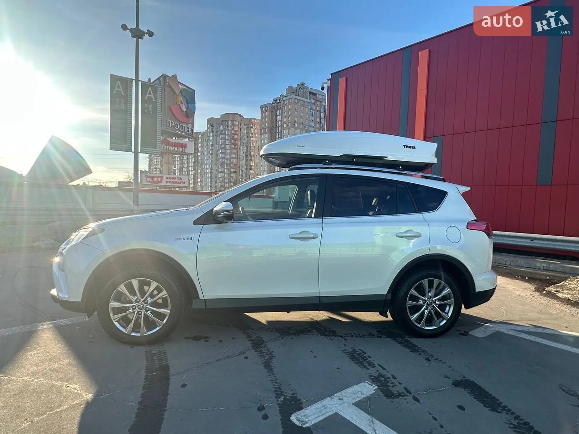 2017 Toyota RAV 4 - мініатюра 2