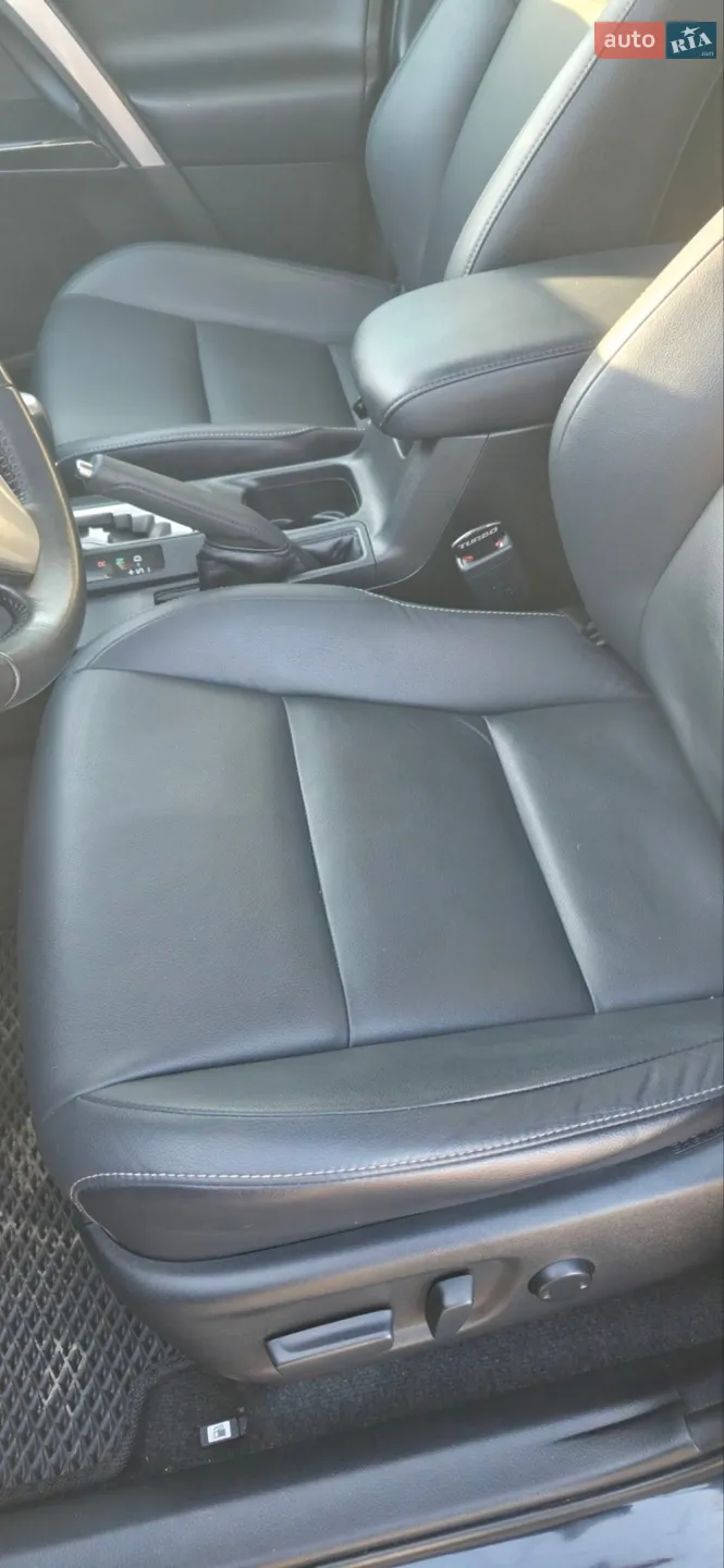 2017 Toyota RAV 4 - мініатюра 25