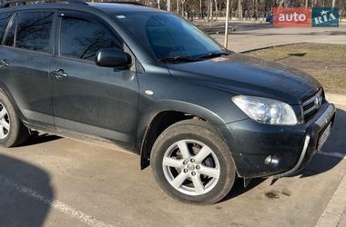Позашляховик / Кросовер Toyota RAV4 2008 в Миргороді