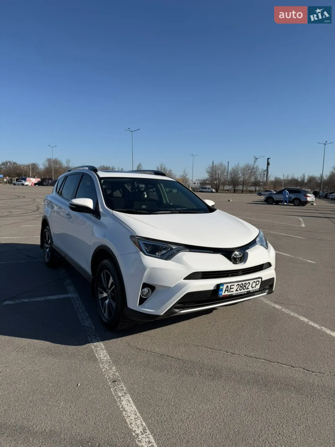 2018 Toyota RAV 4 - фото 1