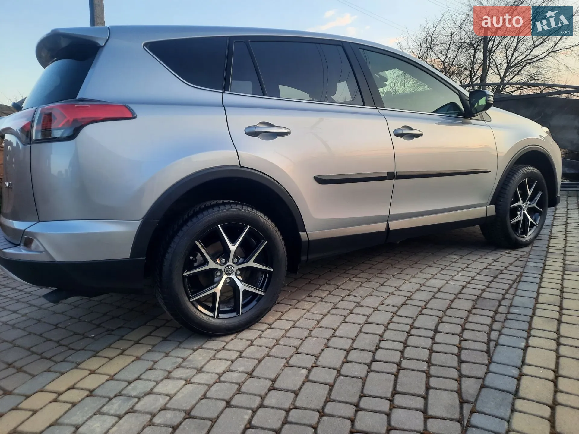 2017 Toyota RAV 4 - мініатюра 20