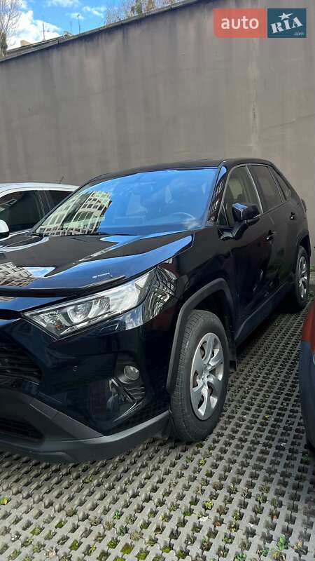 Toyota RAV4 2019