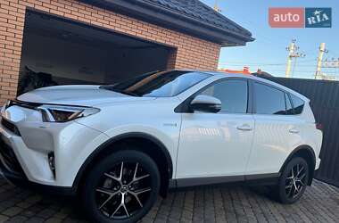 Внедорожник / Кроссовер Toyota RAV4 2016 в Виннице