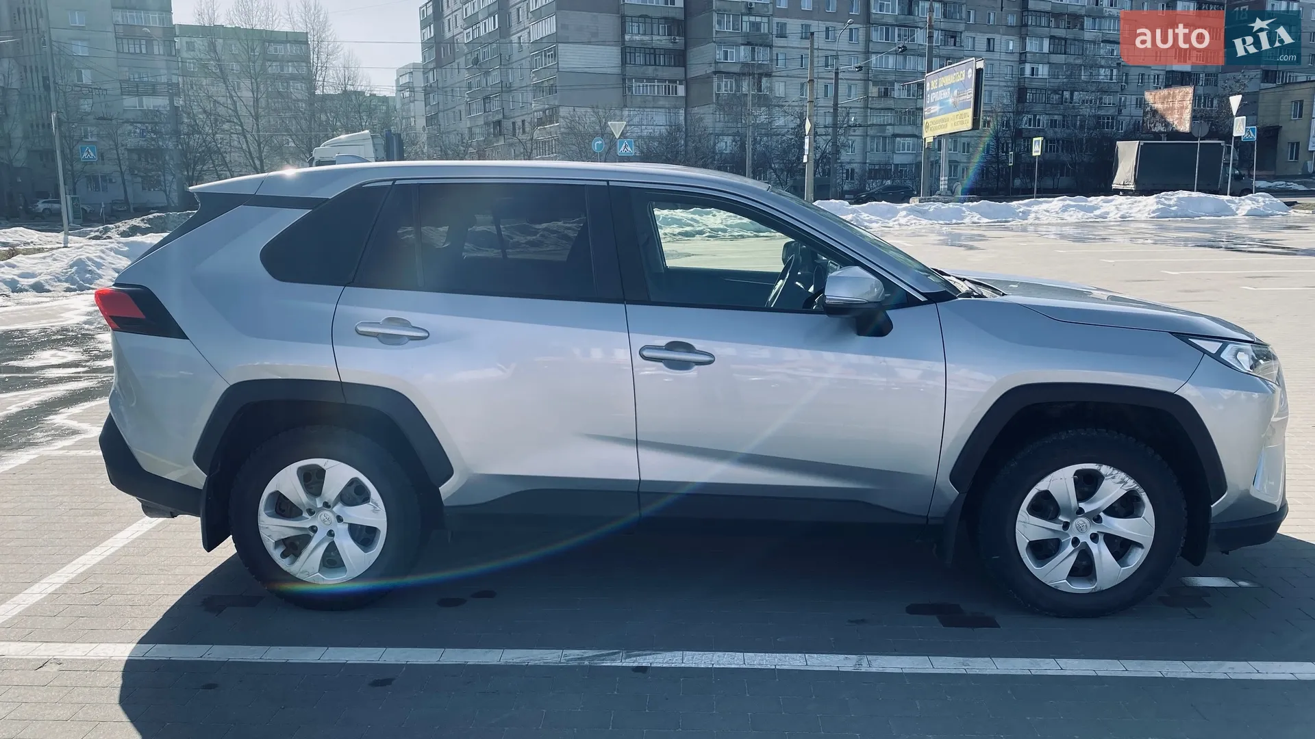 2018 Toyota RAV 4 - мініатюра 8