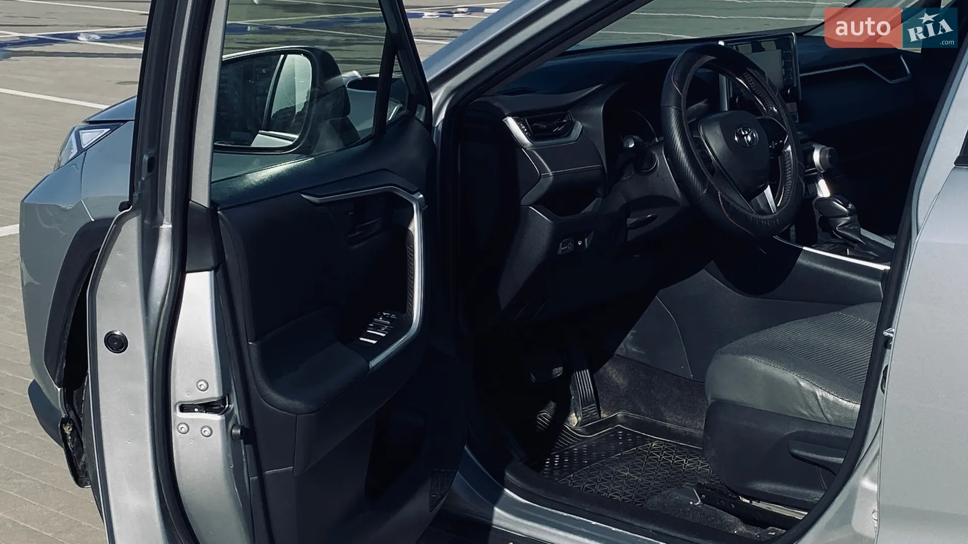 2018 Toyota RAV 4 - мініатюра 12