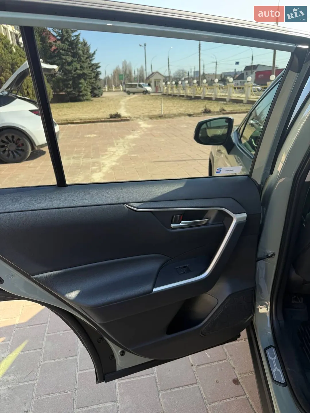 2022 Toyota RAV 4 - мініатюра 15