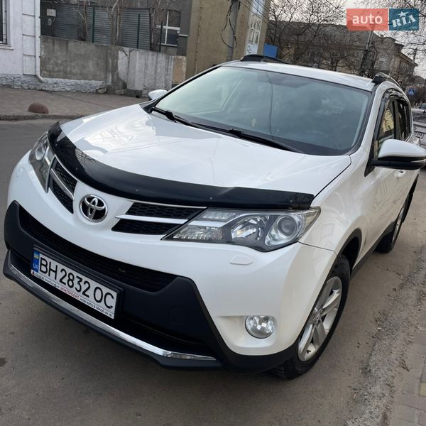 Toyota RAV4 2014