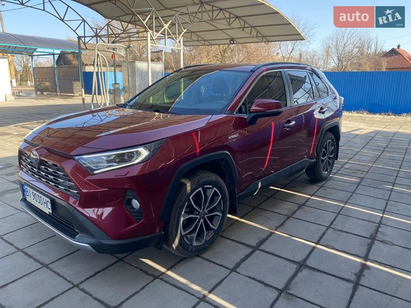 Toyota RAV4 2021