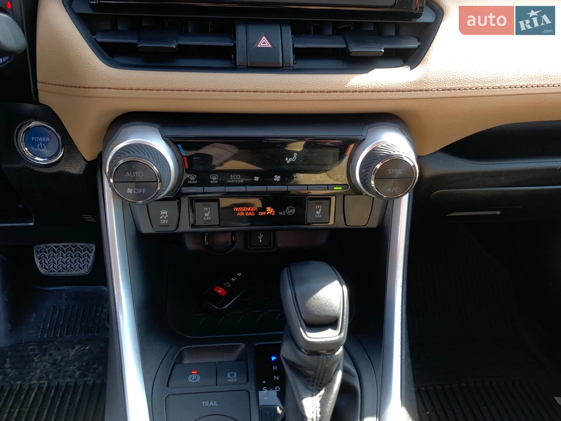 2019 Toyota RAV 4 - мініатюра 22