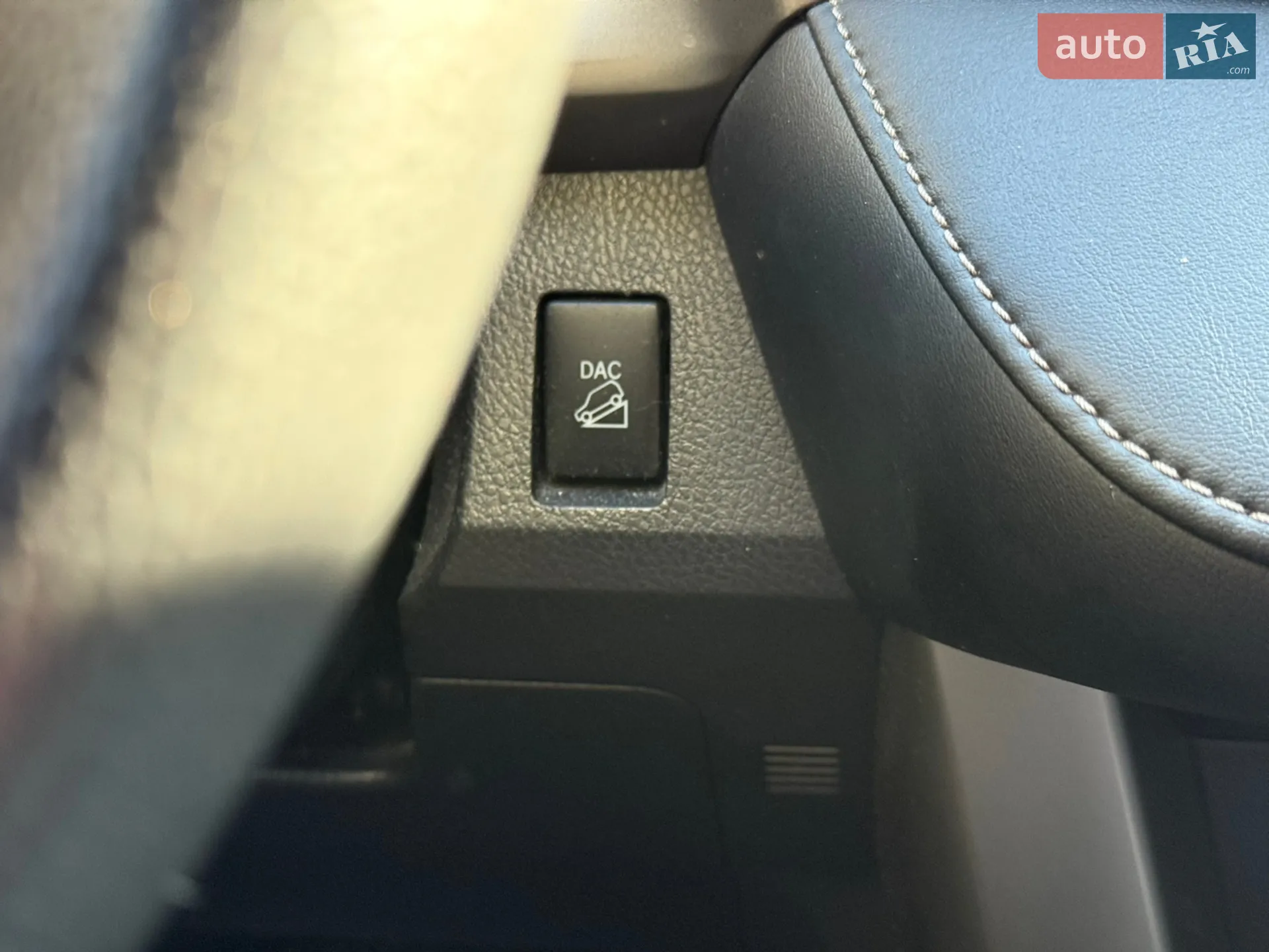 2014 Toyota RAV 4 - мініатюра 13