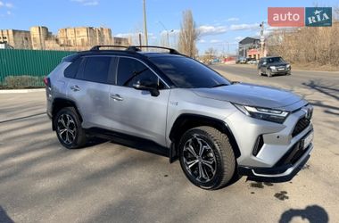 Позашляховик / Кросовер Toyota RAV4 2021 в Києві