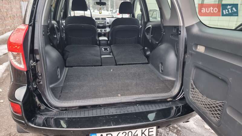 Внедорожник / Кроссовер Toyota RAV4 2006 в Кропивницком