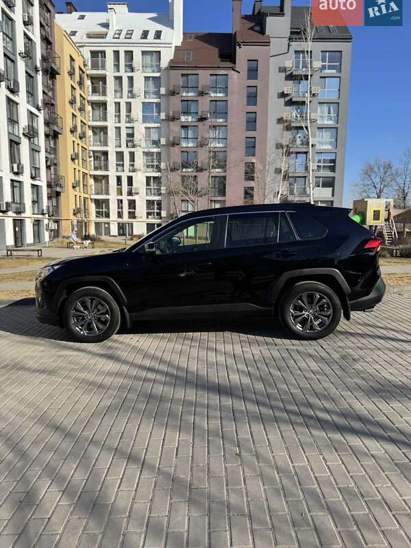 Внедорожник / Кроссовер Toyota RAV4 2023 в Киеве фото 2 Внедорожник / Кроссовер Toyota RAV4 2023 в Киеве
