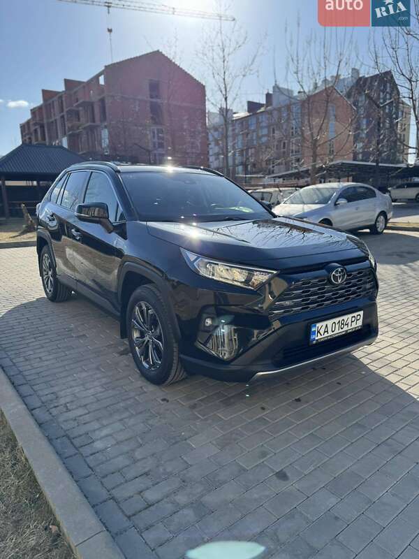 Внедорожник / Кроссовер Toyota RAV4 2023 в Киеве фото 6 Внедорожник / Кроссовер Toyota RAV4 2023 в Киеве