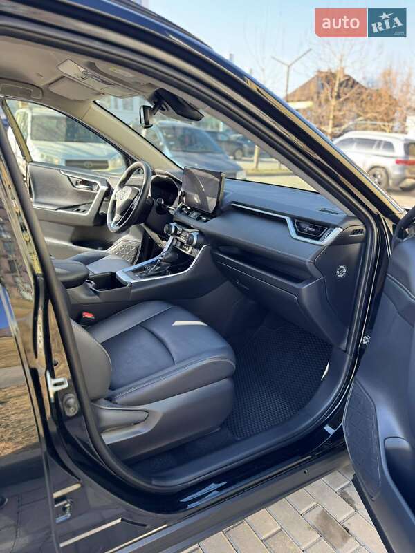 Внедорожник / Кроссовер Toyota RAV4 2023 в Киеве фото 23 Внедорожник / Кроссовер Toyota RAV4 2023 в Киеве
