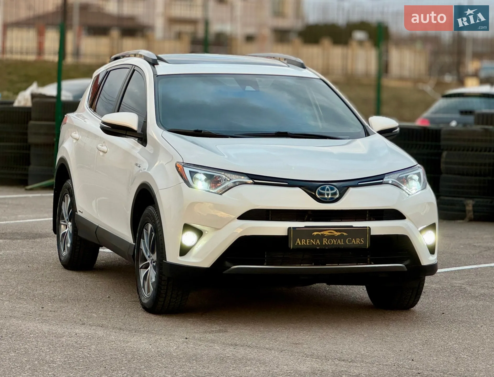 2018 Toyota RAV 4 - мініатюра 8